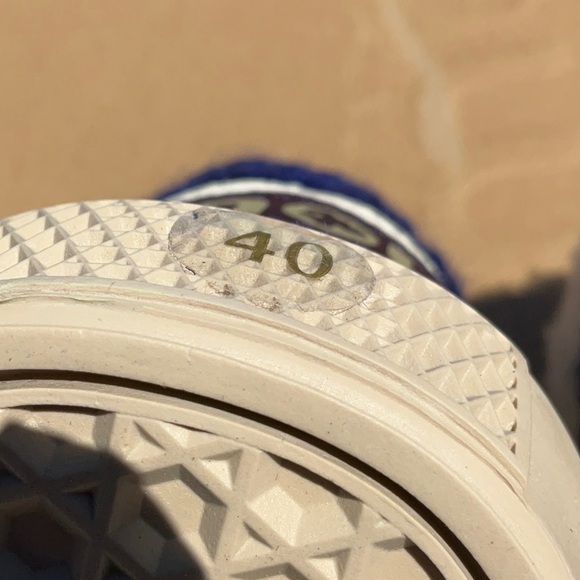 MOU - Eskimo Low Top Sneaker in Abyss & Vanilla Mix New In Box Size 40 - Picture 11 of 15